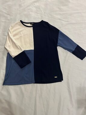Colorblock Navy, Blue & White Women’s Top